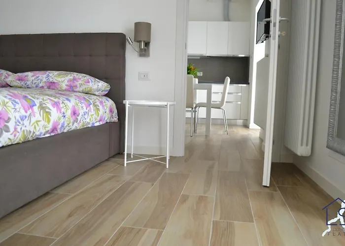 Flats Όπως